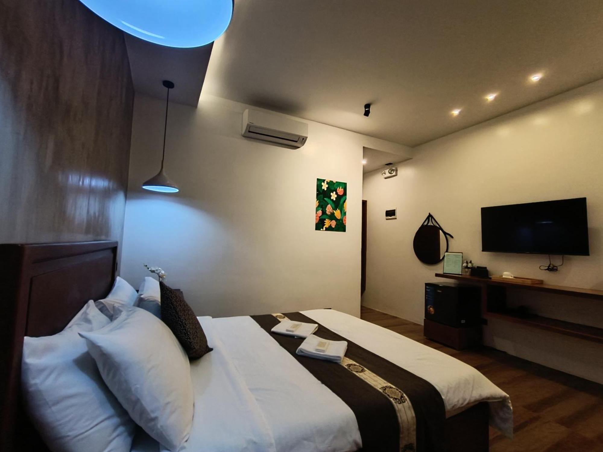 Plato De Ciudad II Hotel Катиклан Екстериор снимка