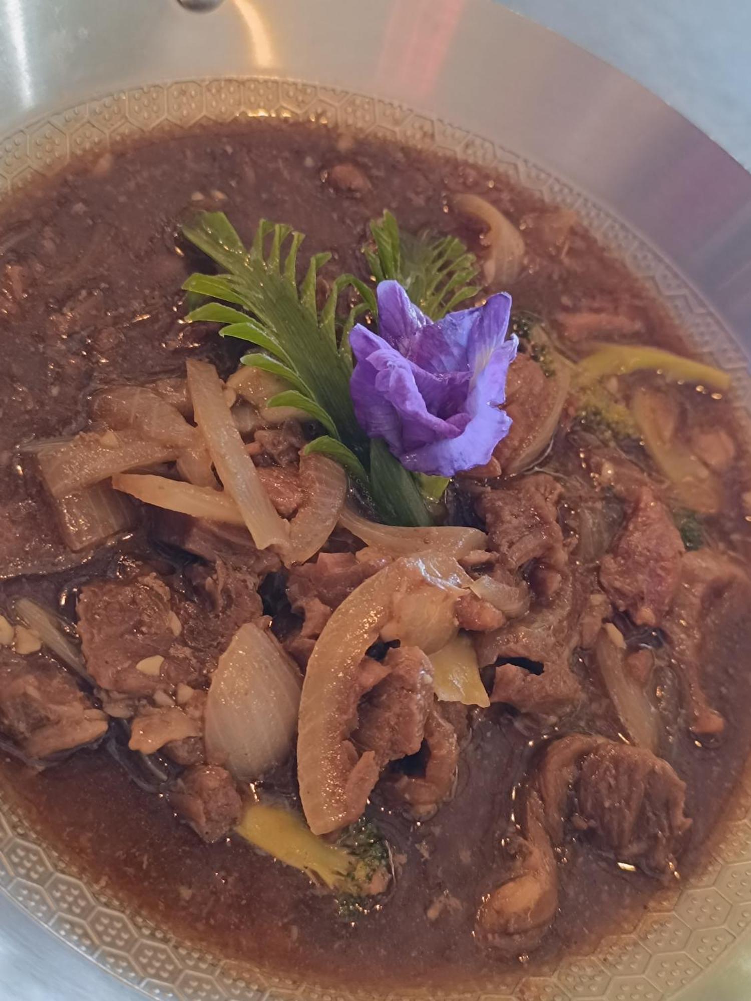 Plato De Ciudad II Hotel Катиклан Екстериор снимка